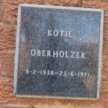 OBERHOLZER Kotie 1938-1971