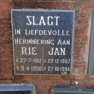 SLAGT Jan 1907-1994 &amp; Rie 1912-1990