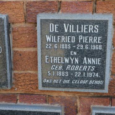 VILLIERS Wilfried Pierre, de 1885-1968 &amp; Ethelwyn Annie ROBERTS 1883-1974