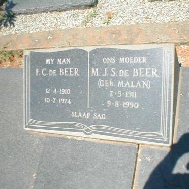 BEER F.C., de 1910-1974 &amp; M.J.S. MALAN 1911-1990