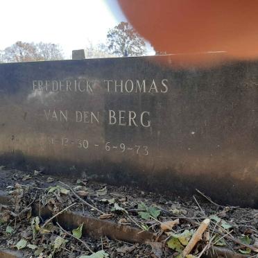 BERG Frederick Thomas, van den 1930-1973