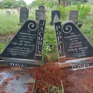 DAVEL Jacobus 1896-1957 & Johanna Hendrina DE BRUYN 1904-1983