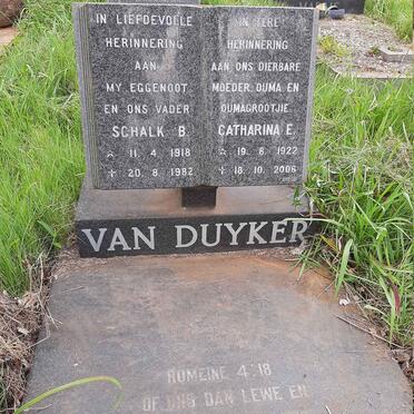 DUYKER Schalk B., van 1918-1982 &amp; Catharina E. 1922-2006