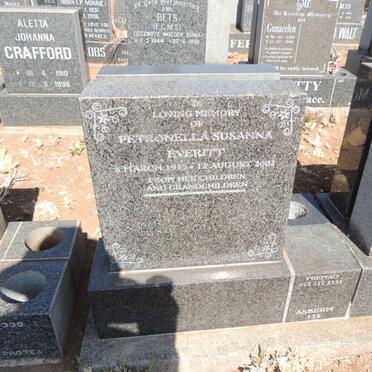 EVERITT Petronella Susanna 1915-2002