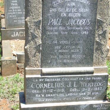 JACOBS Cornelius J.L. 1913-1957 :: JACOBS Paul Jacobus 1928-1949 
