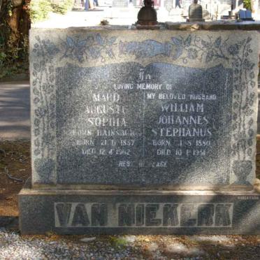 NIEKERK William Johannes Stephanus, van 1880-1951 &amp; Maud Auguste Sophia HAINSBURG 1887-1962