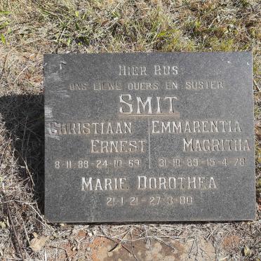 SMIT Christiaan Ernest 1888-1969 &amp; Emmarentia Magritha 1889-1978 :: SMIT Marie Dorothea 1921-1980