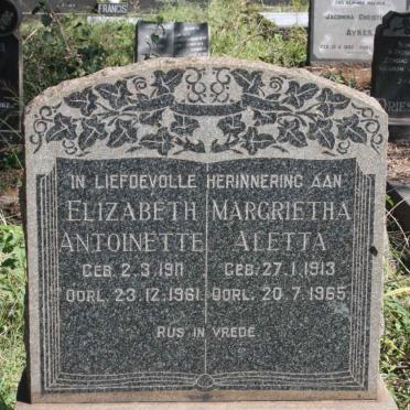 SNYMAN Elizabeth Antoinette 1911-1961 :: SNYMAN Margrietha Aletta 1913-1965