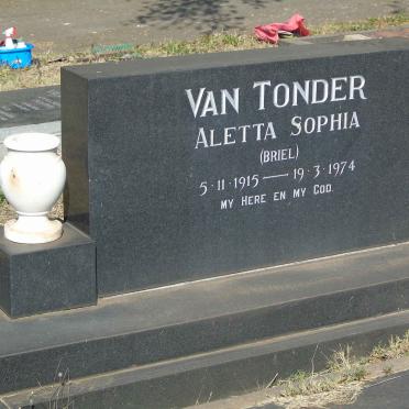 TONDER Aletta Sophia, van nee BRIEL 1915-1974