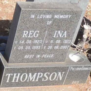 THOMPSON Reg 1923-1995 & Ina 1923-2007