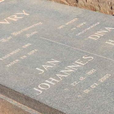 VRY Jan Johannes, de 1921-2005 &amp; Dina H.G.J. 1932-2023