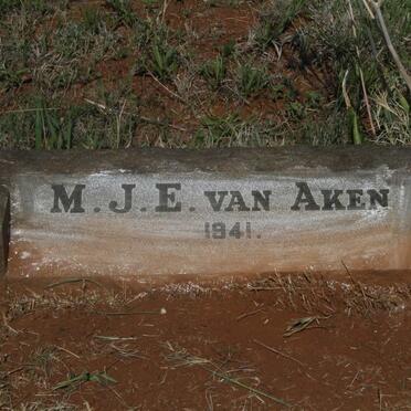 AKEN M.J.E., van -1941