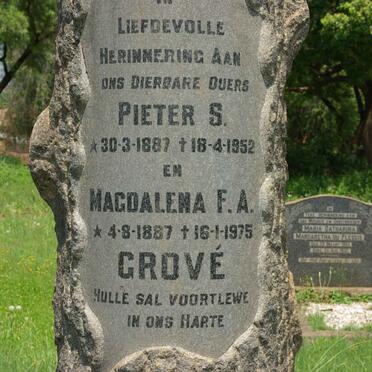 GROVÉ Pieter S. 1887-1952 &amp; Magdalena F.A. 1887-1975