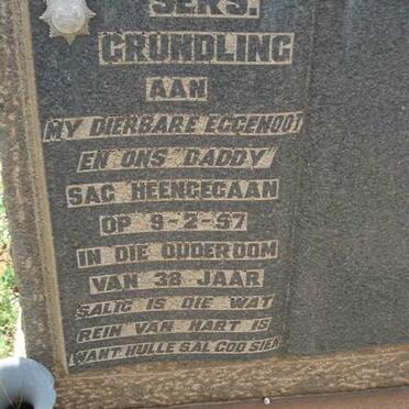 GRUNDLING -1957