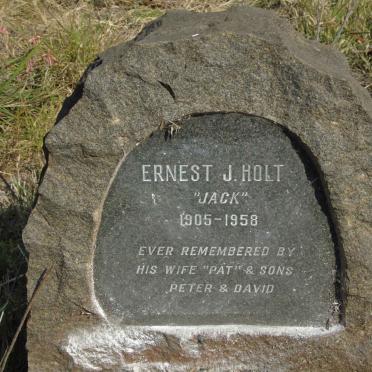 HOLT Ernest J. 1905-1958 _3