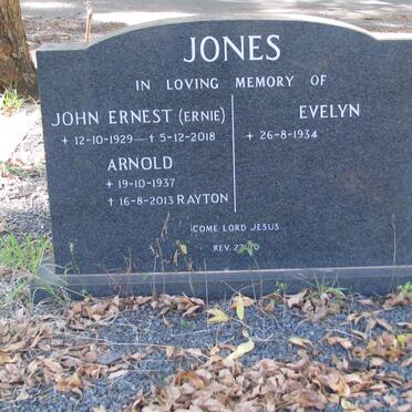 JONES John Ernest 1929-2018 &amp; Evelyn 1934-