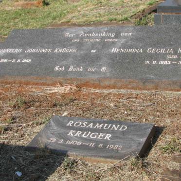 KRUGER Cornelius Johannes 1881-1966 & Hendrina Cecilia BLIGNAUT 1883-1945 :: KRUGER Rosamund 1908-1982