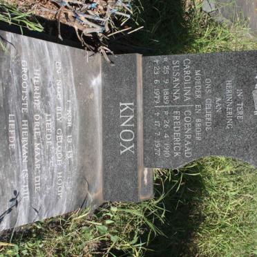 KNOX Carolina Susanna 1889-1979 :: KNOX Coenraad Frederick 1910-1977