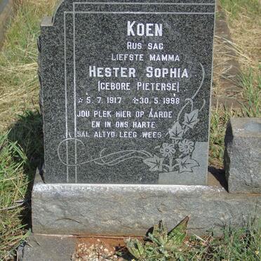 KOEN Hester Sophia nee PIETERSE 1917-1988