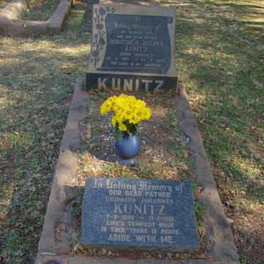 KUNITZ Erdmann Johannes 1895-1961 &amp; Dorothea Regina RIEKERT 1903-1946 _1