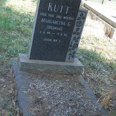 KUIT Margaretha C. nee BEUKUS 1888-1962
