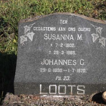 LOOTS Johannes C. 1899-1970 &amp; Susanna M. 1902-1965