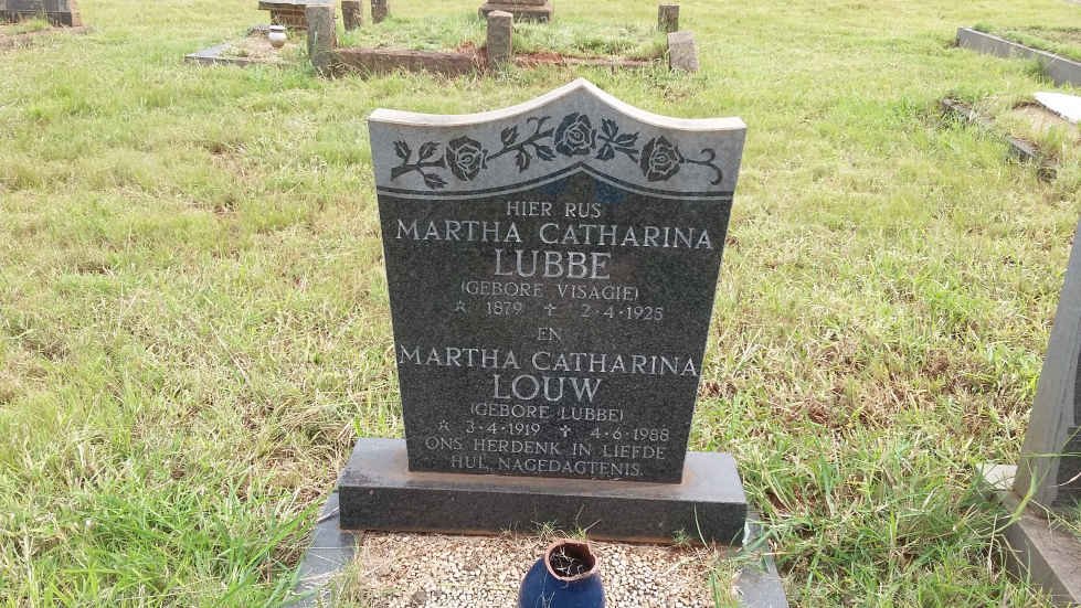 LOUW Martha Catharina nee LUBBE 1919-1988 :: LUBBE Martha Catharina nee VISAGIE 1879-1925