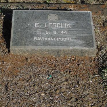 LESCHIK E. -1944
