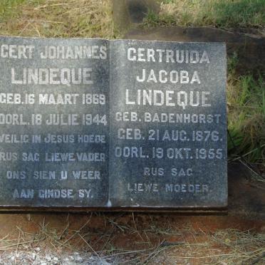 LINDEQUE Gert Johannes 1869-1944 &amp; Gertruida Jacoba BADENHORST 1876-1955