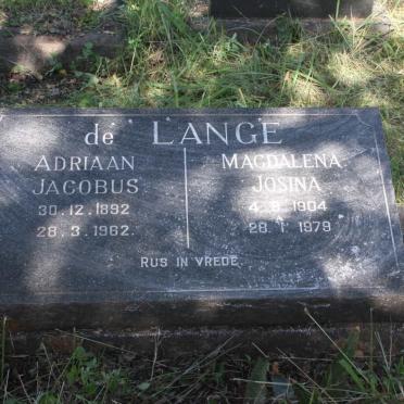 LANGE Adriaan Jacobus, de 1892-1962 &amp; Magdalena Josina 1904-1979