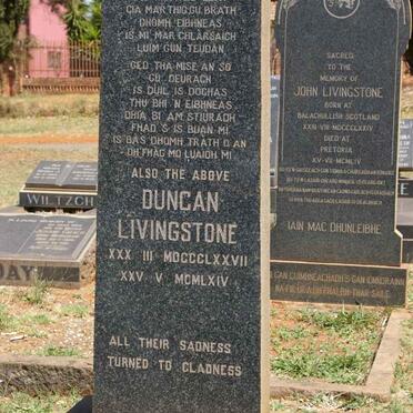 LIVINGSTONE Duncan & Catriona MACDONALD