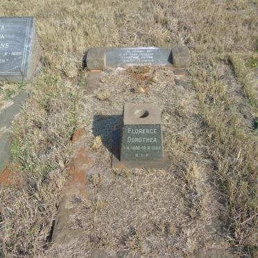 LOWRIE David 1886-1958 &amp; Florence Dorothea 1892-1968 _1
