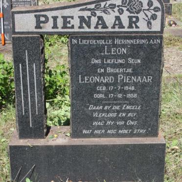 PIENAAR Leonard 1948-1958
