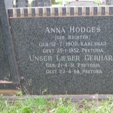 HODGES Anna nee RICHTER 1900-1952 :: SIEFERT Gerhard 1951-1968