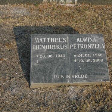 SWART Johannes Wilhelmus 1910-1987 & Alwina Petronella 1915-2010