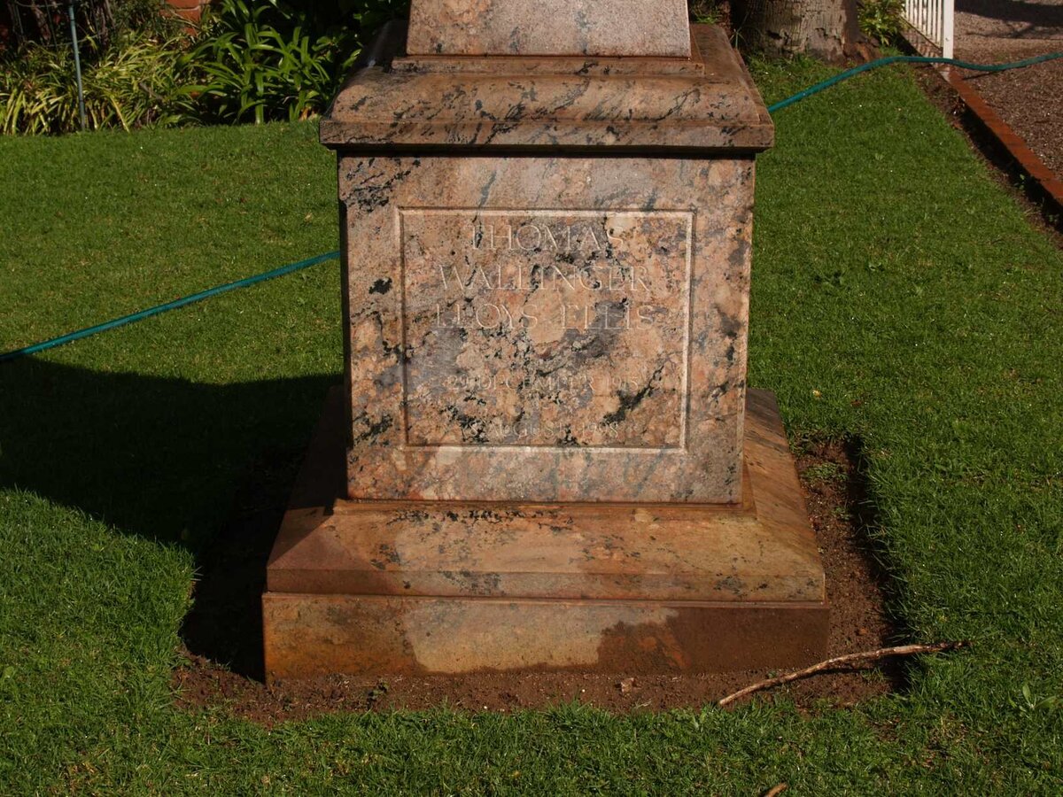 ELLIS Thomas Wallinger Lloys 1915-1998