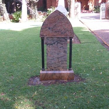 PARKER Keith 1928-1998