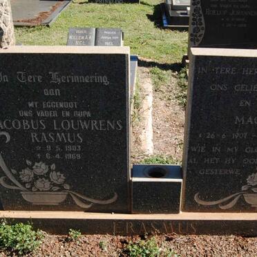ERASMUS Jacobus Louwrens Rasmus 1903-1969 &amp; Maggie 1907-1973