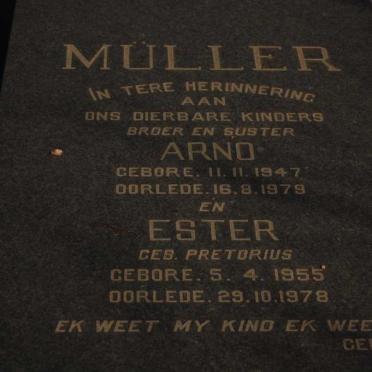 MULLER Arno 1947-1979  &amp;  Ester  PRETORIUS 1955-1978