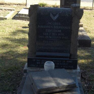 STRYDOM Johannes  Stephanus 1898-1942 &amp; Wilhelmina Fredrika -1988