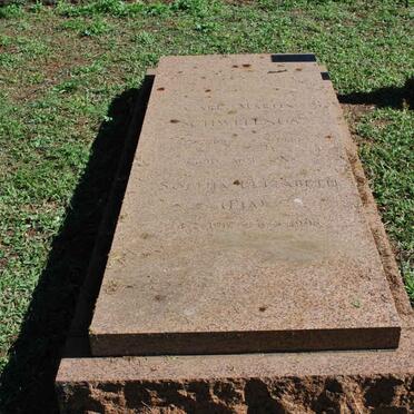 SCHWELLNUS  Carl Martin 1911-1969 &amp; Sophia Elizabeth 1912-1996