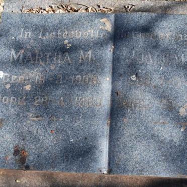 SCHOLTZ Joachim J.G. 1890-19?9 &amp; Martha M. 1908-1963 
