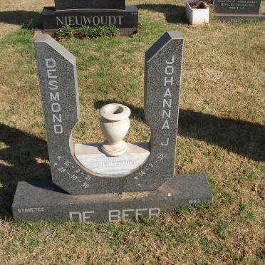 BEER Desmond, de 1931-1990 &amp; Johanna J. 1932-