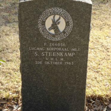 STEENKAMP S. -1943