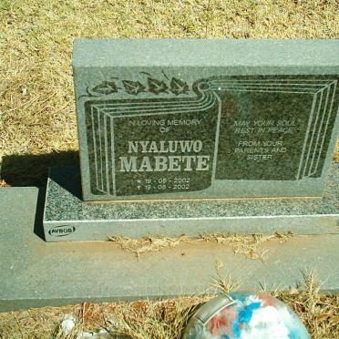MABETE Nyaluwo 2002-2002