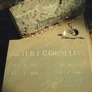 OBERHOLZER Pieter F.C. 1923-1975 &amp; Cornelia C. DE JAGER 1930-1978