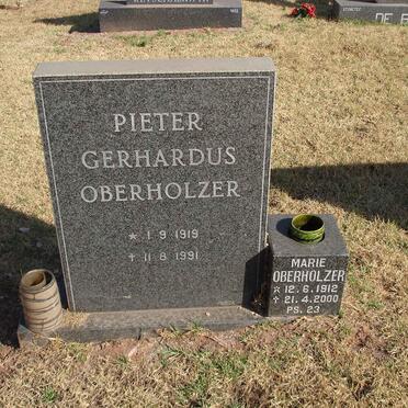 OBERHOLZER Pieter Gerhardus 1919-1991 &amp; Marie 1912-2000