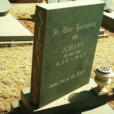 STRAUSS Johann 1921-1971