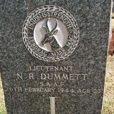 DUMMETT N.R. -1944