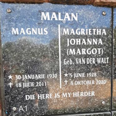 MALAN Magnus 1930-2011 &amp; Magrietha Johanna VAN DER WALT 1928-2020